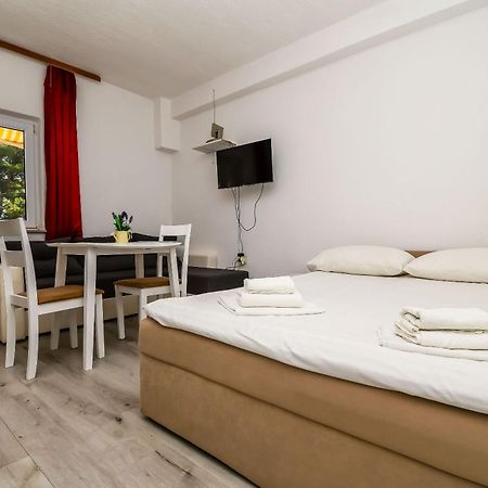 Apartments Martina مارينا المظهر الخارجي الصورة